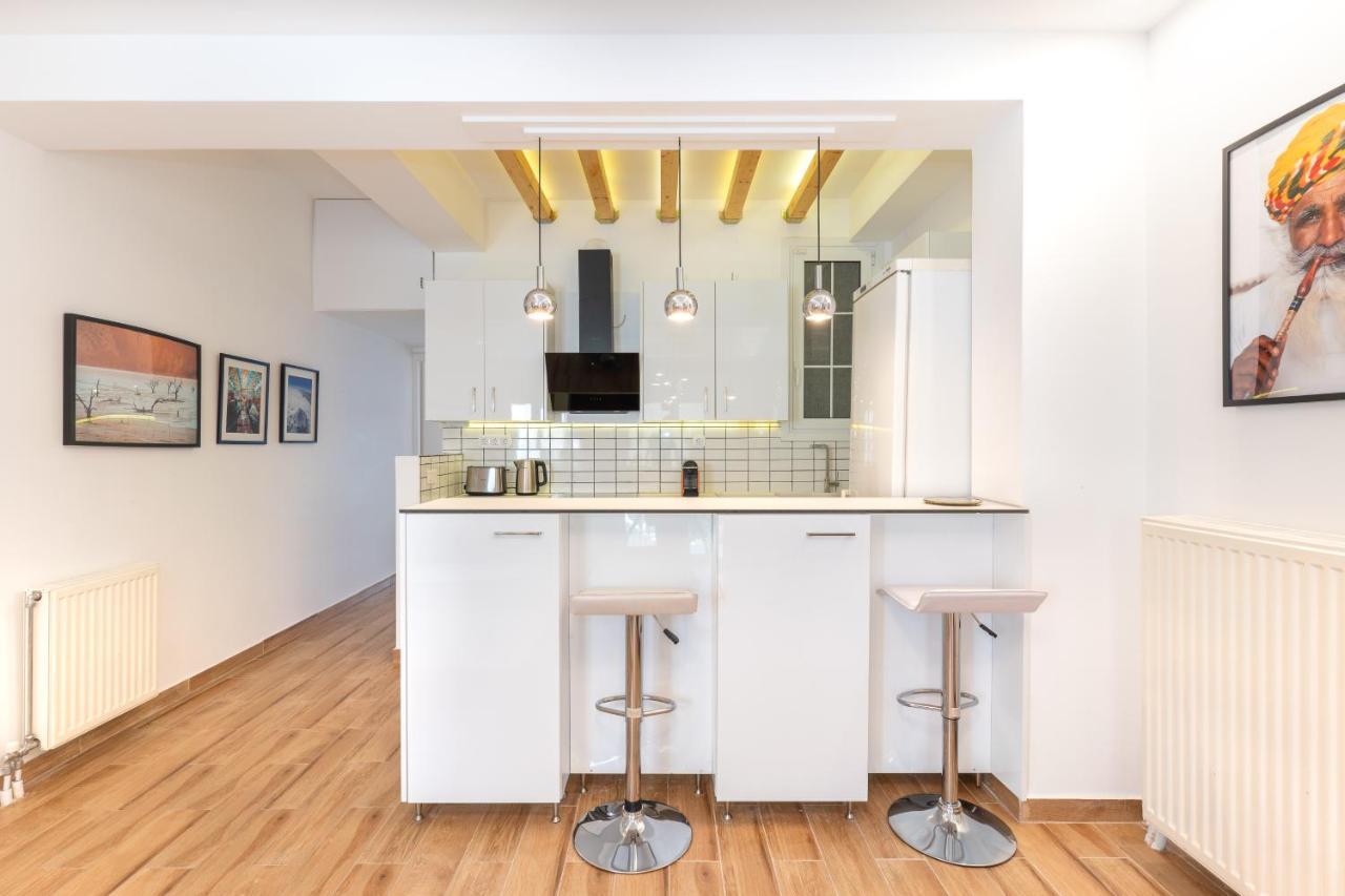 Modern Apartment, Short Walk To Acropolis Sites Atenas Exterior foto