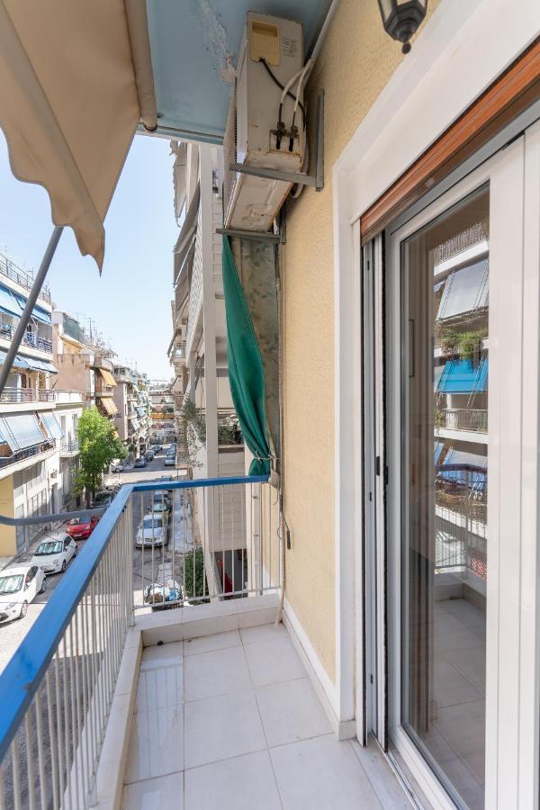Modern Apartment, Short Walk To Acropolis Sites Atenas Exterior foto