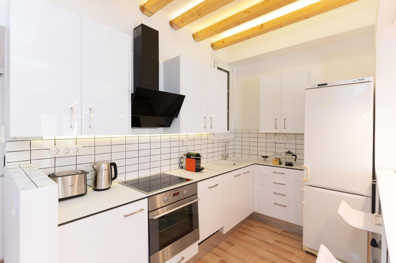 Modern Apartment, Short Walk To Acropolis Sites Atenas Exterior foto