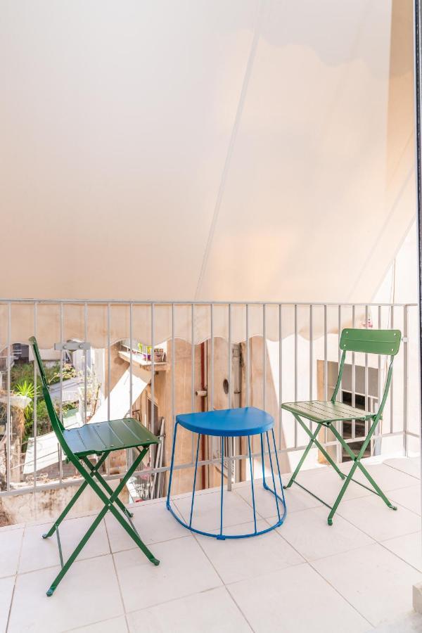Modern Apartment, Short Walk To Acropolis Sites Atenas Exterior foto